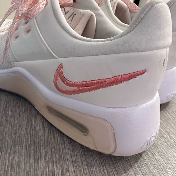 Womens Air Max Bella TR 4 'Summit White Orange Pearl' 7.5 - Picture 5 of 8